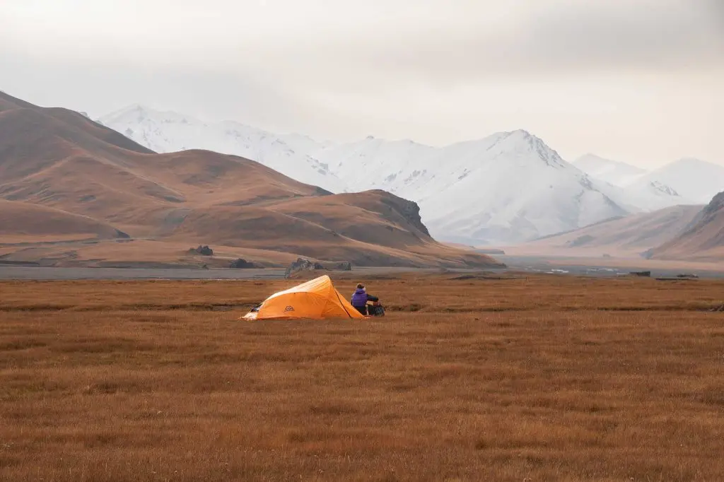 Camping tent