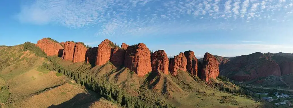 Jeti Oguz gorge